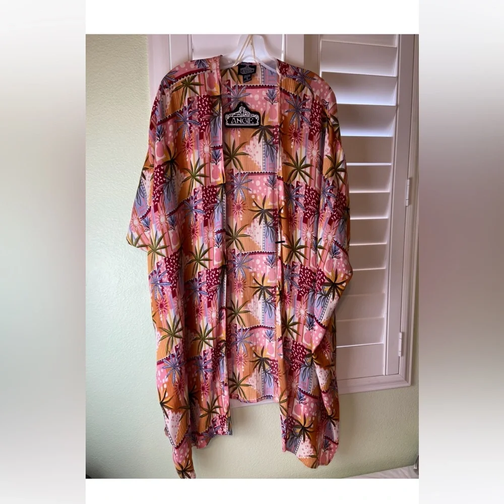 NWT Angie open duster scarf kimono pink periwinkle palm tree tropical coverup